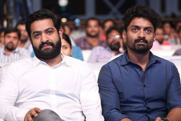 young tiger ntr,jr ntr,bobby,ntr arts,kalyan ram,ck muralidharan  యంగ్ టైగర్ ఎన్టీఆర్‌ అస్సలు తగ్గట్లే..! 